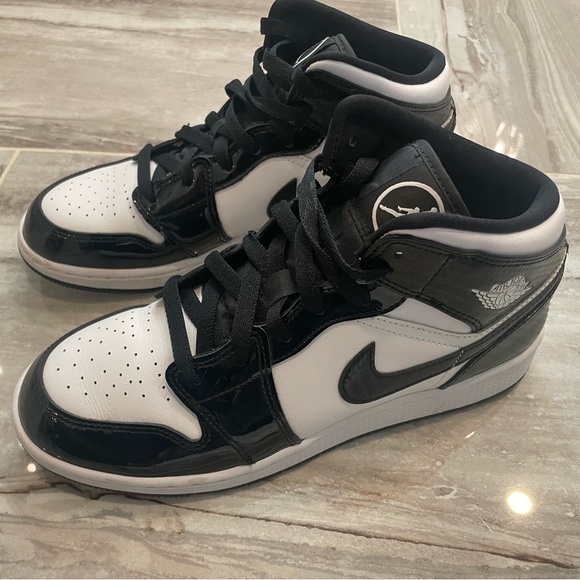 Air Jordan 1 Mid SE “All-Star 2021” Carbon Fiber GS 7Y or WMNS 8.5 DD2192-001 - Picture 12 of 12
